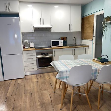 Apartment Lluis In Pineda De Mar Kültér fotó